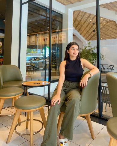 Call Girls service in Zirakpur