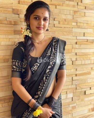 model Call Girls in Zirakpur