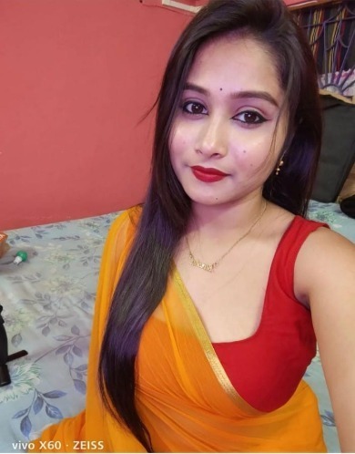 Call Girls in Zirakpur