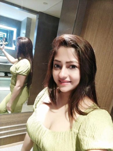 Call Girls in Zirakpur